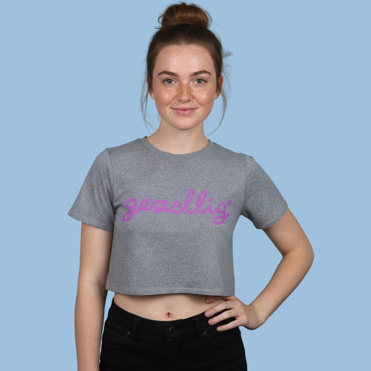 Cropped T GEZELLIG Fuchsia on Grey