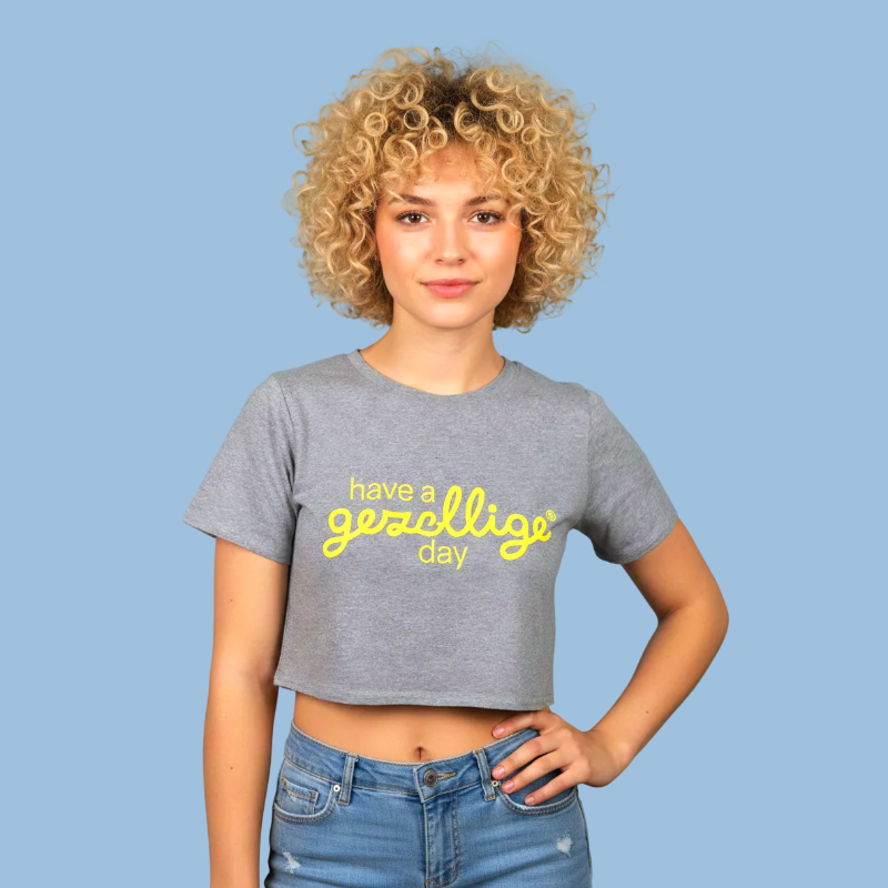 Cropped T HAVE A GEZELLIGE DAY Yellow on Grey
